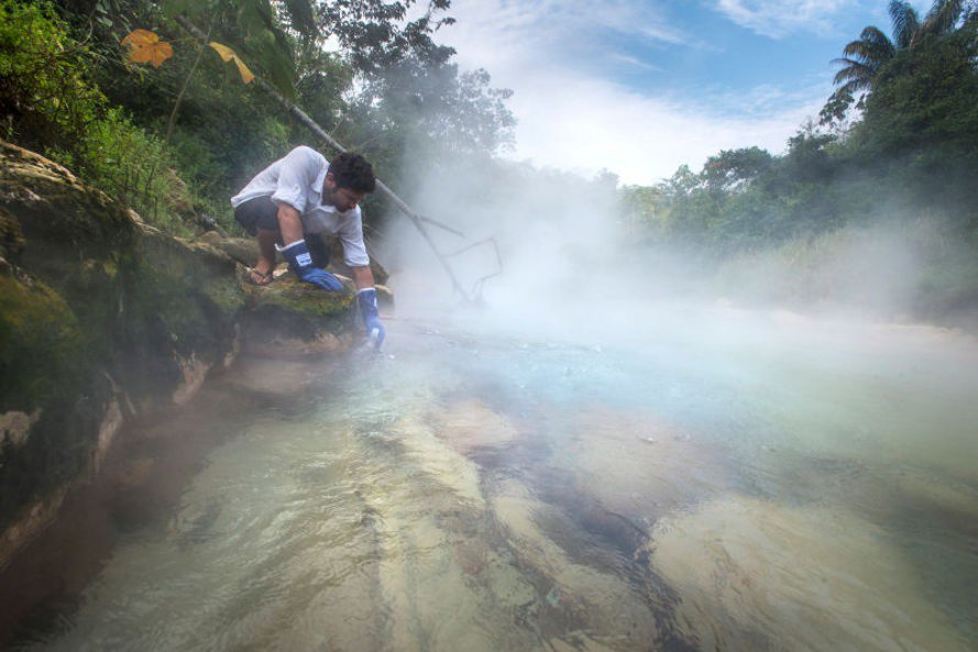 Boiling river of Amazon legend discovered in the rainforest, and it’s in danger inhabitat.com/boiling-river-…