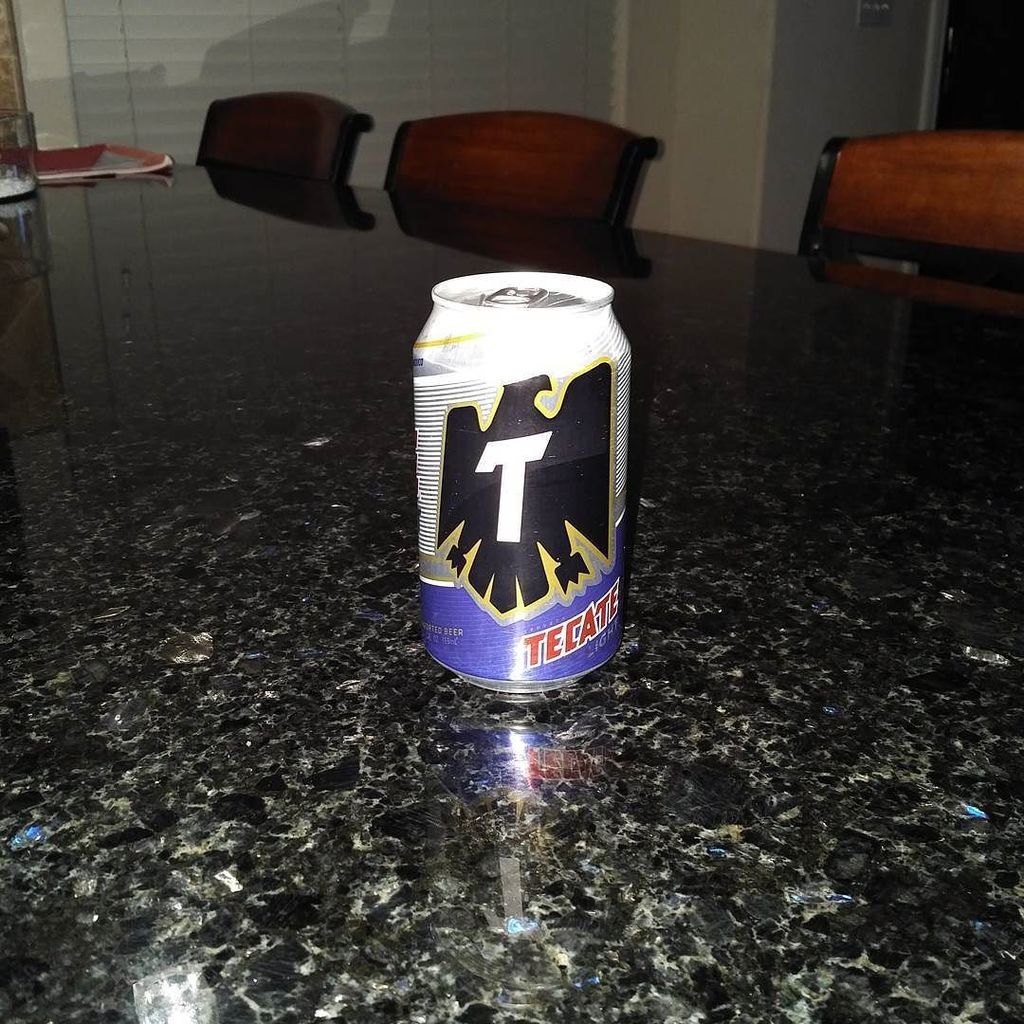 JohnnyRam78's tweet photo. Time to drink this bad boy and his friends! https://t.co/2BM0Qckraj https://t.co/jPy2tVL3Vu