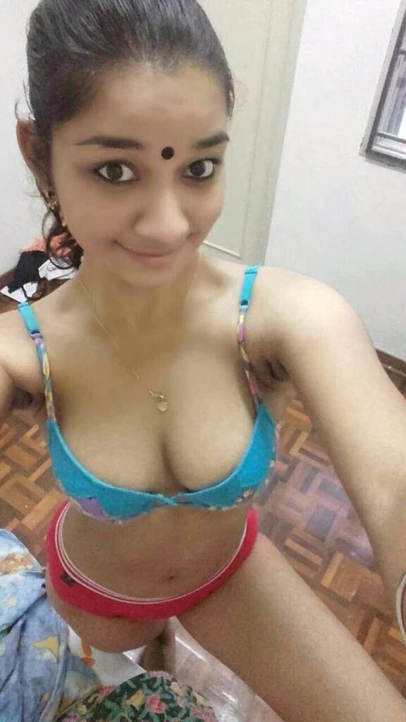 Desi Porn©™ On Twitter Hi Frnds ☺ Tr0nmxos5i