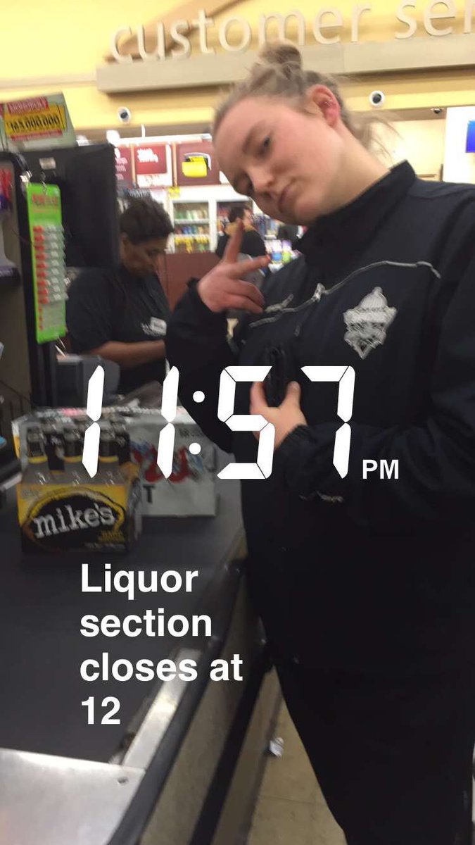 possumantha's tweet photo. Liquor store closed at 12...we drove 8 miles #WiscoAF #ClubHockey https://t.co/58XtGlnbnn