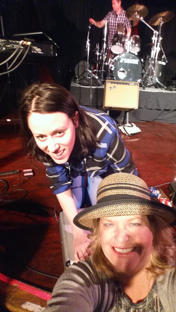 kjcboone's tweet photo. I like the band. #soswee https://t.co/dZggUXfC1X