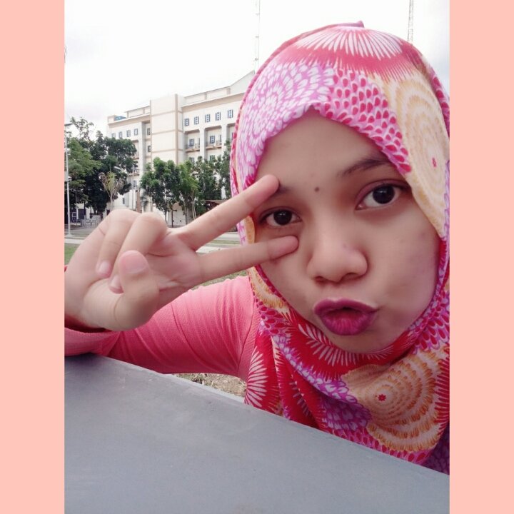 aneng_lamara's tweet photo. I Love ✌ @RektoratUNG 🏢 https://t.co/yp1f0x6xut
