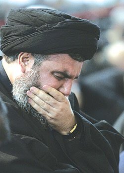 haabmbb1's tweet photo. .
.
قصة قصيرة :
#العربية_تطعن_السعوديين_في_الظهر 
#العربية_تدعم_حسن_نصر_الله
#حكاية_حسن https://t.co/9BR3fGz1c2