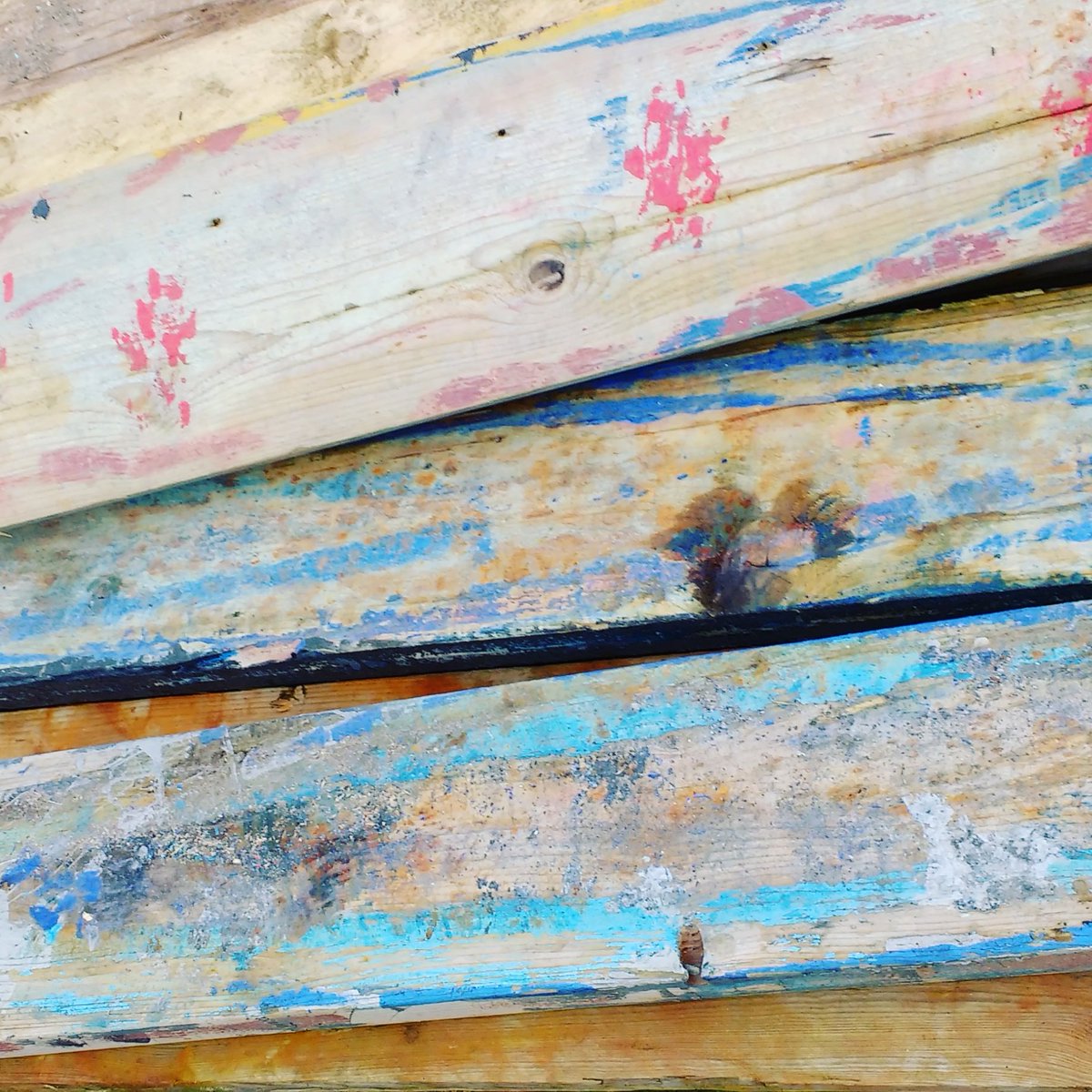 CornishInterior's tweet photo. Nice wander around #QAB yesterday, spotted a lot of #dockblocks @kinddesignsdeco maybe your next supplier! https://t.co/w3eLvavHU9