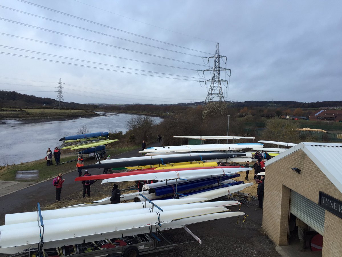 UoSrowing's tweet photo. We're back for the second day of #BUCSHead2016 🚣🏻 men's 4&amp;8 as well as women's quad&amp;8 are all in action today! 🐯 https://t.co/dbGQDd413E