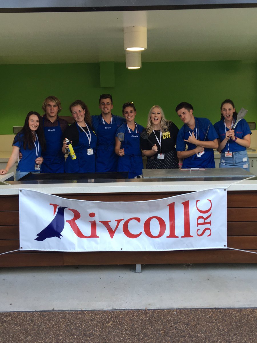 hungappa's tweet image. Who's excited? #Sundaynight meet &amp;amp; greet starts at 7:30! Have a chat to an OWeek Leader and #RivcollSRC! #CSUoweek