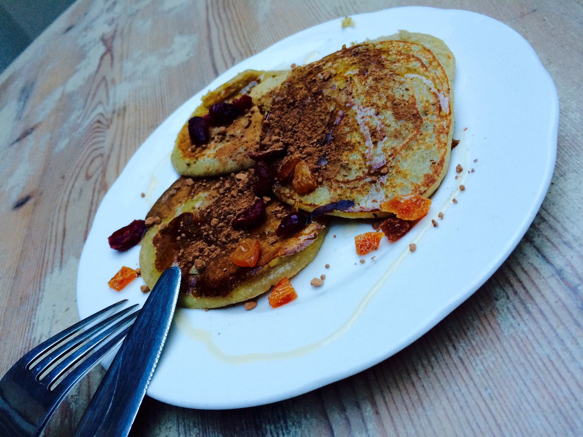 1st attempt at #veganpancakes Very nice! #whatveganseat #healthyfood  Recipe from youtu.be/dfSdjWscTZg