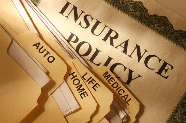 ET Insurance tweet media