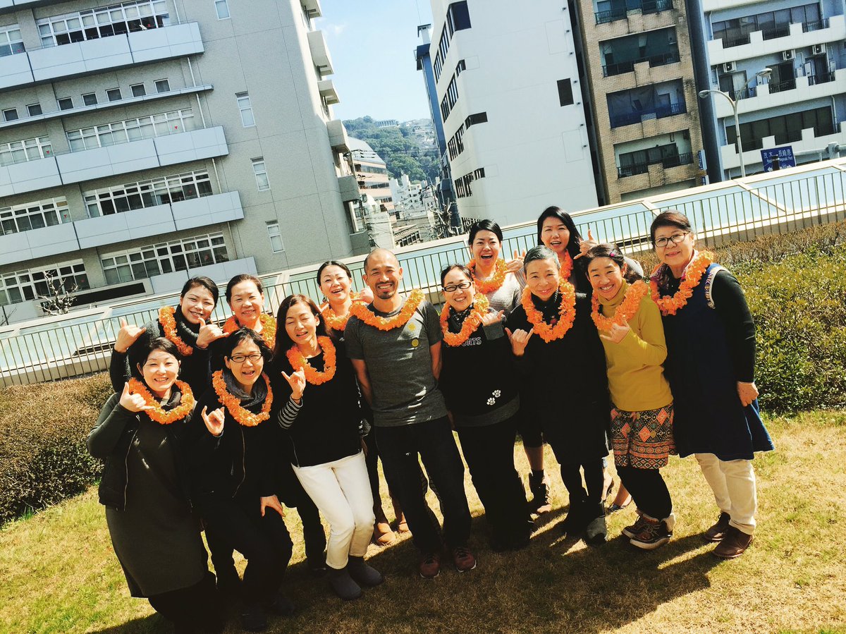 imasukinairo's tweet photo. レイメイキングのワークショップが無事に終わりました!
たくさんの人に参加してもらえて嬉しかった😊💕
長崎での開催を継続できたらいいな☄
#workshop
#makingleis
#umahana
#nagasaki https://t.co/HxjAkTaDzy