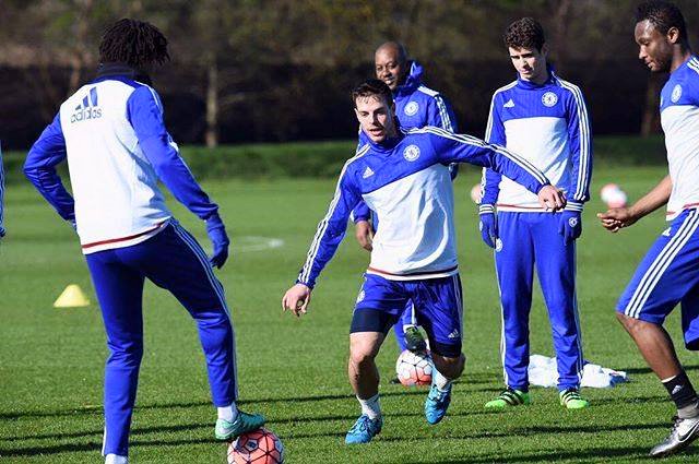 yohanablues's tweet photo. #Bluesday Training buat persiapan ntar malam 😊😘 #cfc #KTBFFH https://t.co/nVbifDrDcU