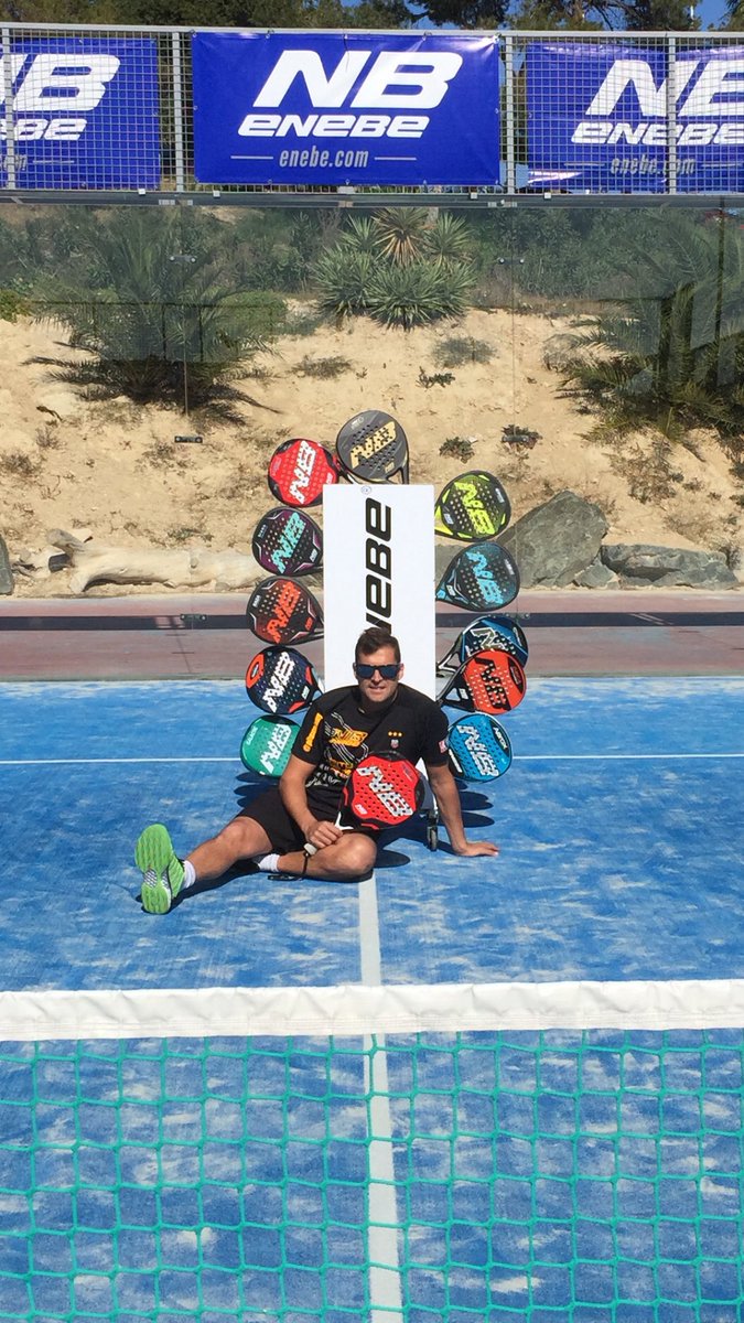 . <a href="/pitulosada/">Pitu Losada</a> lo tendrá difícil para escoger pala de <a href="/enebepadel/">Enebe Padel</a> jajaja Las probó en <a href="/BoxPadel/">Box Padel</a> y <a href="/pituacademy/">PITU LOSADA ACADEMY</a>