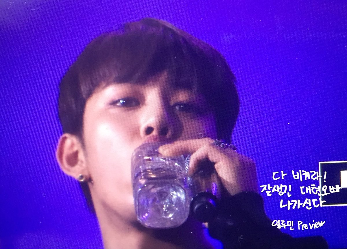 BAP_Vault's tweet photo. [PREVIEW] Daehyun LIVE ON EARTH 2016 SEOUL AWAKE Day 2 ©Illumin_628 https://t.co/niPEKDEx30