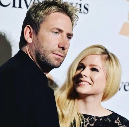 thanksavproject's tweet photo. I don't know if they're together again, but I'm sure they love each other so much❤ https://t.co/qn9Km3s1hf