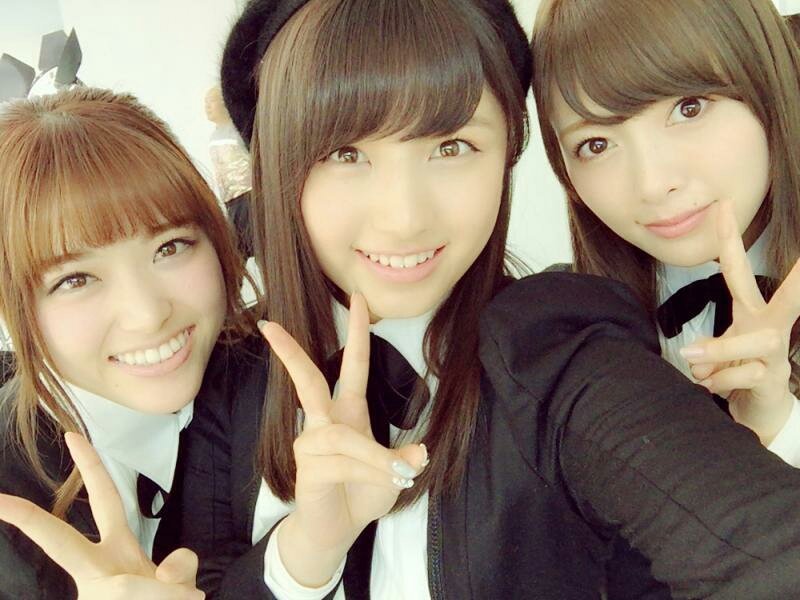 みみ 大和田南那 君はメロディーのカップリング曲の 乃木坂akb 混ざり合うもの のmv撮影のときの写真 T Co Bpub3pd3pi 755アプリ T Co H44zh4epvn Twitter
