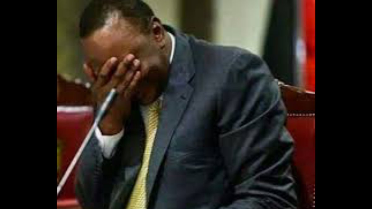 erwoti's tweet photo. @UKenyatta embarrassed by #KOT4 jumping to congratulate member of #UhuruAndDictators IN YOUR FACE #UhuruIsNotKenya https://t.co/EqXGYin93U