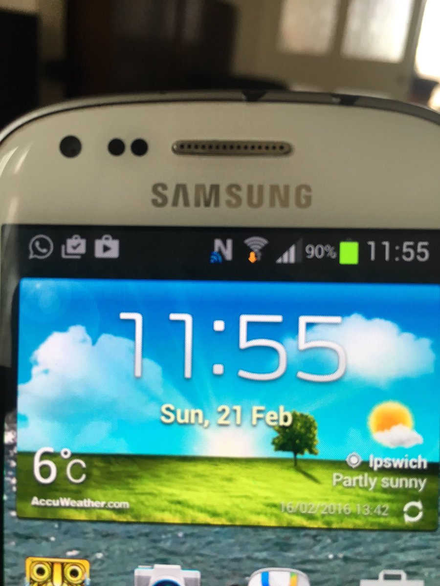 JamesLing1985's tweet image. Can anyone tell me what the icon is next to the wifi one? The N with the blue left corner #samsung #samsunghelp