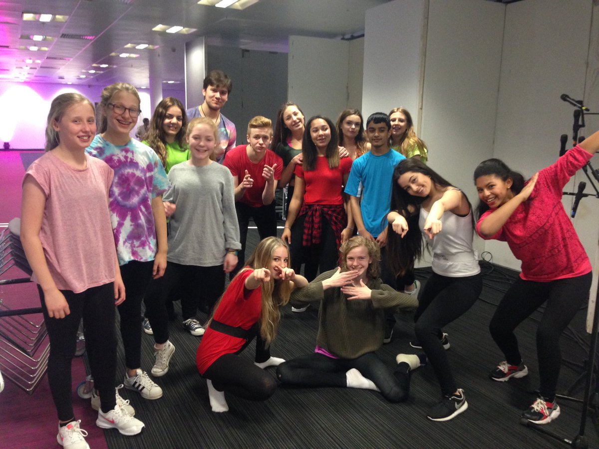 AnnaFiorentini's tweet photo. @AFEliteGroup ready back stage @TheBDC for @isgiv performance with @ageuk https://t.co/3dWaFpB5rQ