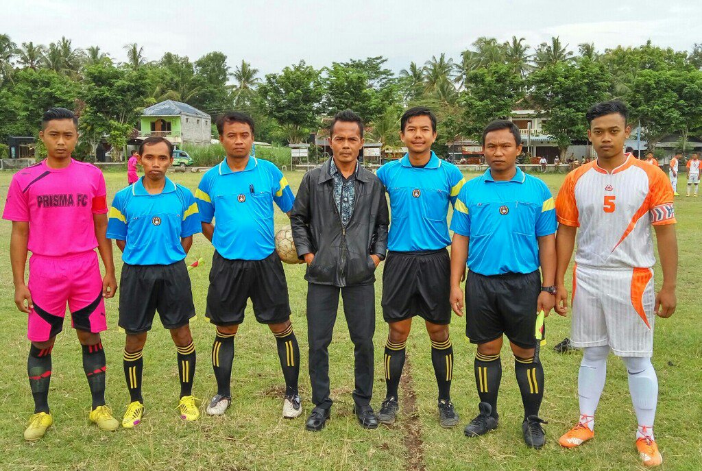 bijaksanafc's tweet photo. Perangkat pertandingan Prisma vs Maja Muda

Wahyulianto-Candra-Tarno-Agus S-Suroto
#FotoPSSIBantul https://t.co/Bd6swLZ33A