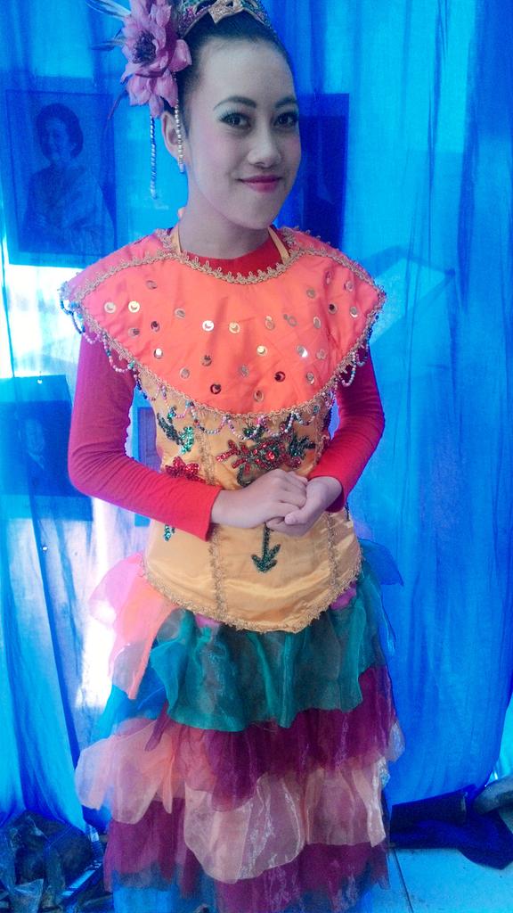 halima_tusyifa's tweet photo. Pameran Dan Pergelaran #SMPN1Kawali #9i #15-16des2015 https://t.co/OAxlrJuEDd