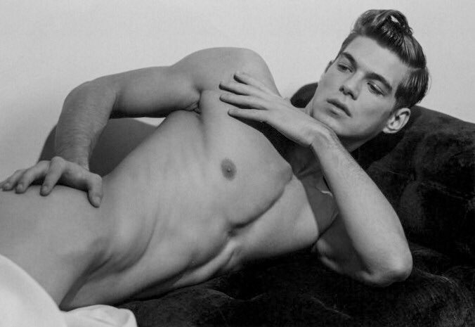 XYmodeIs's tweet image. Bertold Zahoran by Bruce Weber