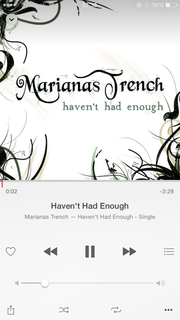 HarioHarry1's tweet photo. Marianas TrenchのHaven't Had EnoughとThe Summer SetのChelseaのサビが超激似だと思う😮 どうかな？ちょっと聞いてみてほしい笑 https://t.co/NXMU5MUnN9