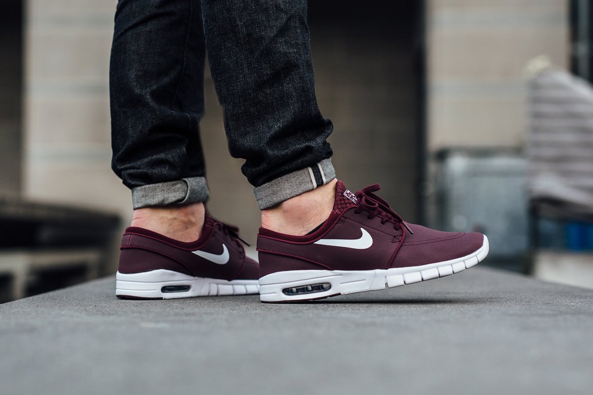leather janoski max