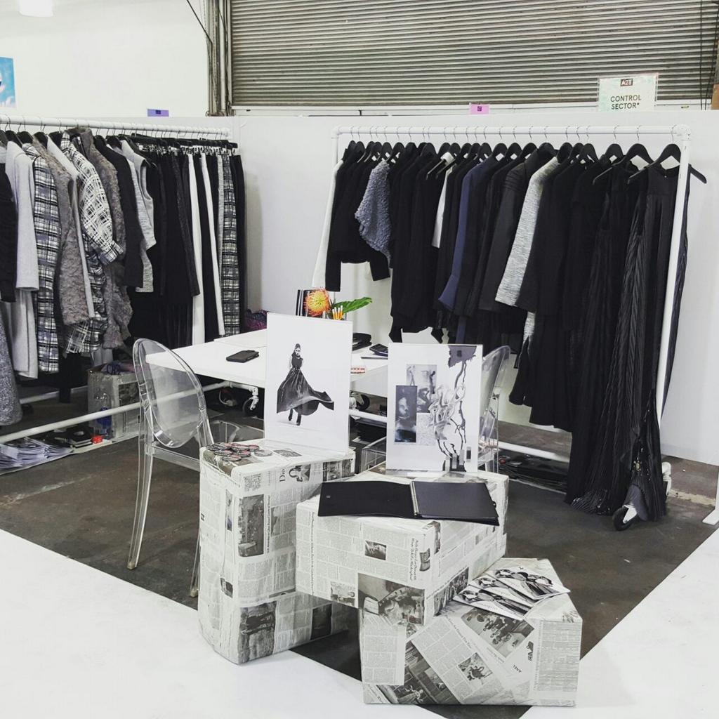 oubinov_uk's tweet photo. Go time @capsuleshow NY! Find us at B15 https://t.co/aYKQ3jRoqJ