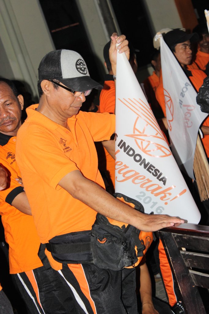 ilmanastro's tweet photo. Pos Indonesia Bergerak!! #PosIndonesiaBergerak #Reg10 #BebasSampah2020 #Makassar @PosIndonesia @MakassarCity https://t.co/PWyDOr8anS