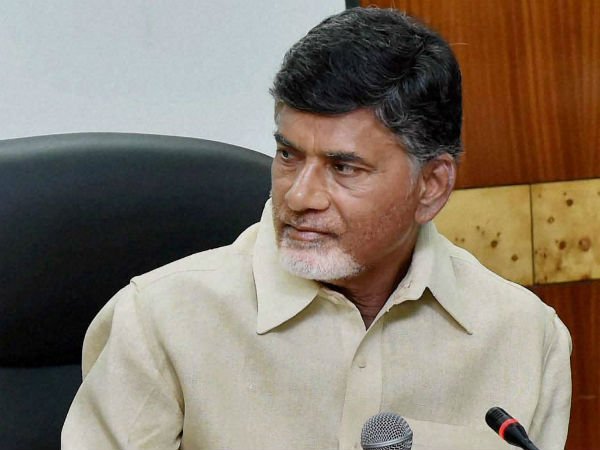 kuwaitnris's tweet photo. మీడియా సమావేశంలో చంద్రబాబు చేసిన వ్యాఖ్య తీవ్ర కలకలం -  https://t.co/hsnGibCGdX https://t.co/cBvM2Ehbqx
