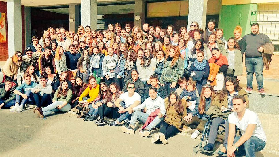 CentroContigo's tweet photo. Crecimiento aprendizaje y familia n #misericordia de #Dios. Gracias x la VIDA @jmvsev @JMVesp @jmvdiocsev @JMVcadiz https://t.co/63rHNDX4T4