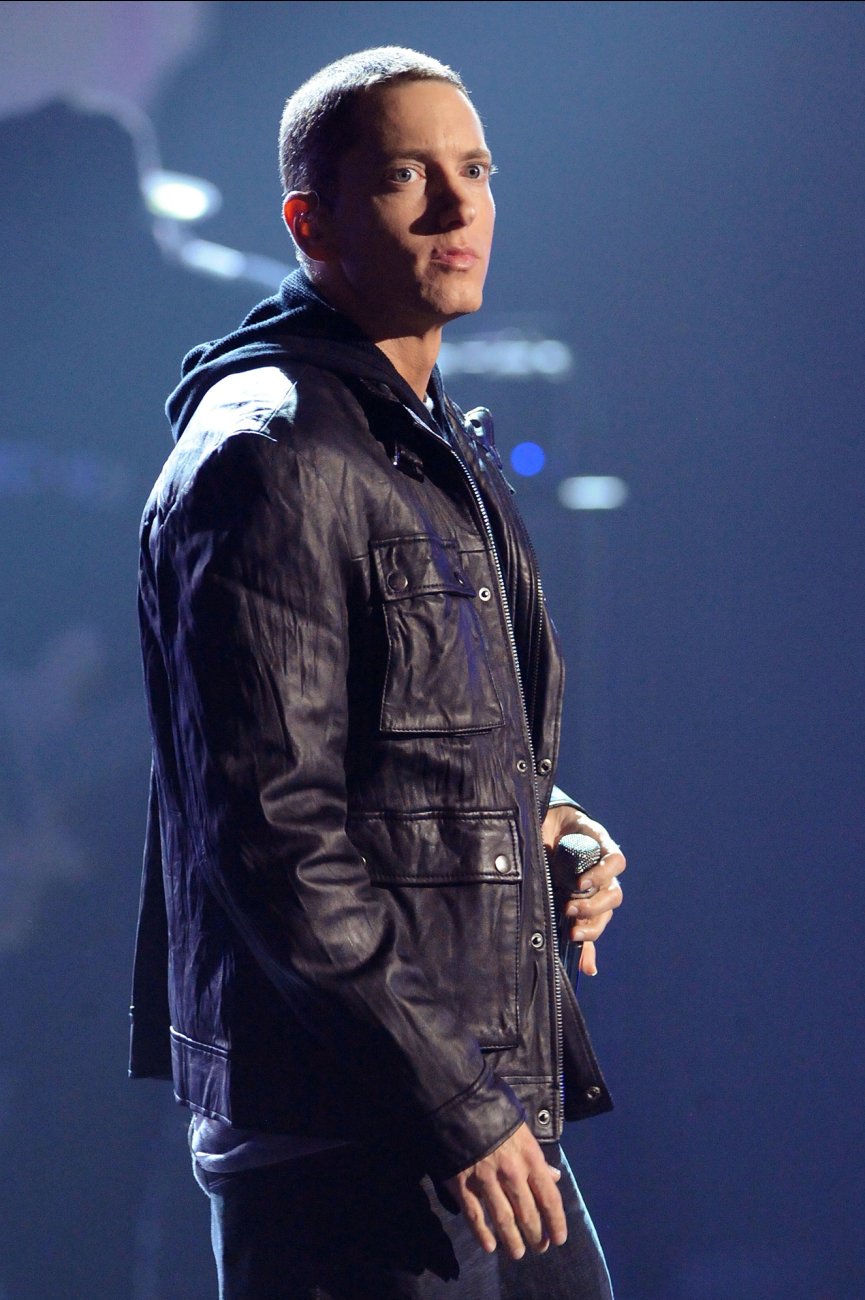 Eminem Pictures on Twitter: "Eminem in 2000, 2005, 2010 ...