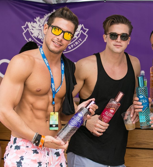 ModelVolleyball's tweet photo. Kicking off Day 2 of @DrinkLeSutra #MVB2016 on 8th &amp; Ocean! ☀️ We're here until 6 pm, come meet us (and them 😉) https://t.co/jwcC1Y5cg3