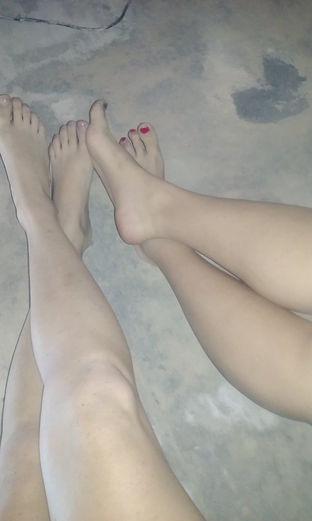 Coluuss's tweet photo. #Charru #amiga #juntada @NereGonov https://t.co/B5eR9JzKap