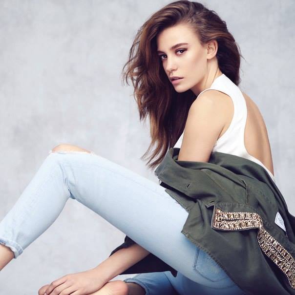 birdenizmavisi_'s tweet photo. #TBworld2016 #SerenaySarıkaya @DTopbeautyworld https://t.co/M4OBDZKAIb