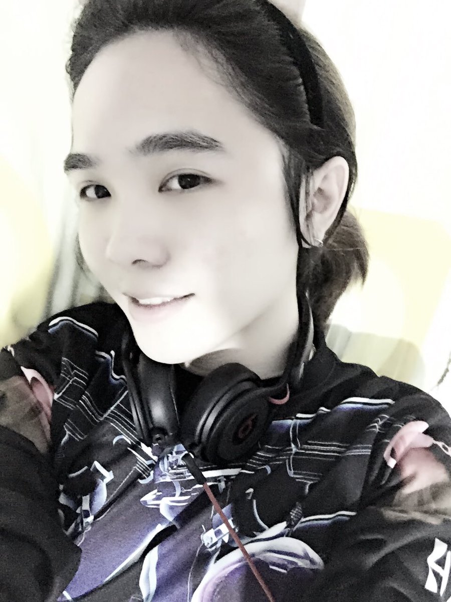 KaiChiewHo's tweet photo. Too care it so im just be quiet #noexplain #potd #beats #HBA #goodnight https://t.co/Dnbbiyv7zh