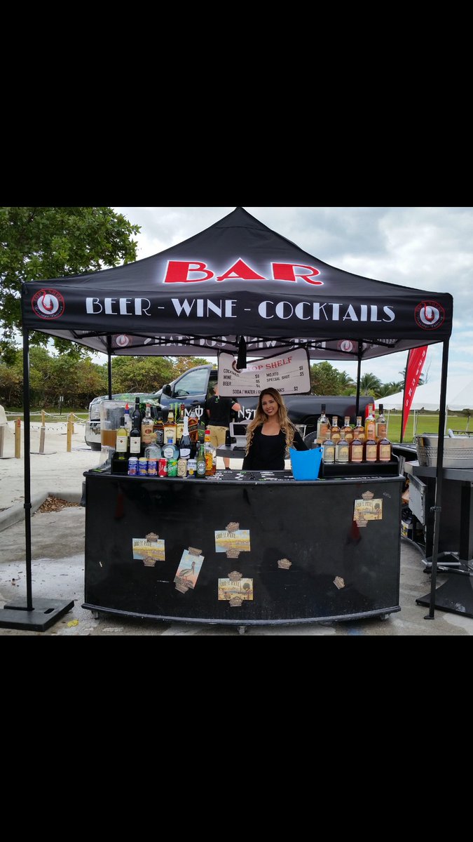 TopShelfBev's tweet image. Top Shelf Beverage Catering,  Miami Boat Show
