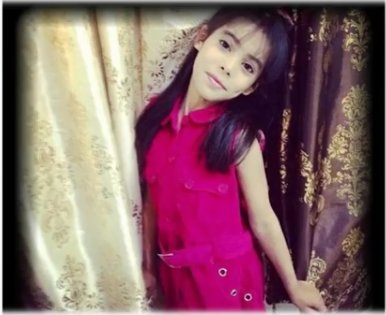 ارجوووووووكم اني اعشق رتووج الي يعرف حسابهاا في الانستقرام وتويتر يقولي حسابها الحقيقي مو احد منتحل شخصيتهاااا رجوكم