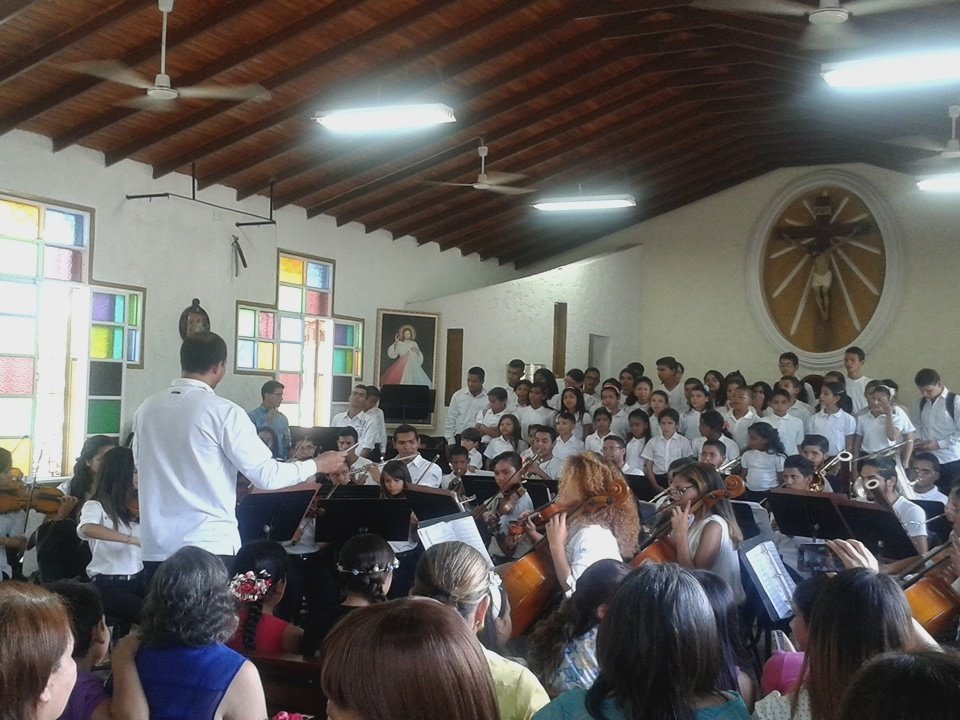 21/02 Así celebramos los Núcleos Jusepin y Punceres en Monagas el aniversario 41 de <a href="/elsistema/">El Sistema</a> #elsistemacumple41