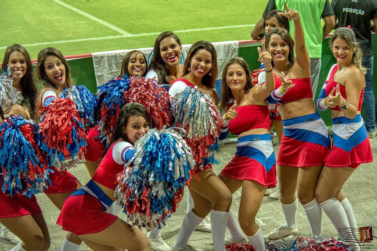 tricolideres's tweet photo. Hoje tem Bahia!!
E vamos de "trá trá trá"
#BBMP #Tricolíderes #Tricoleaders #ECBahia
Foto @jj_jayme 📷 https://t.co/TXo2OR5DwF