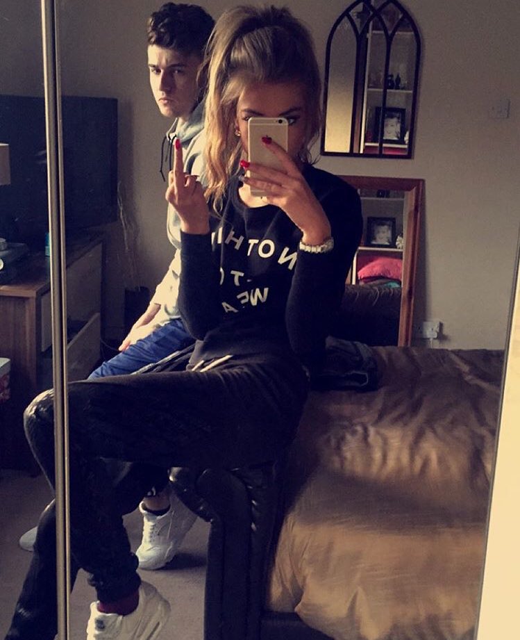 On Skype with alpha now, send an Amazon gift card and I'll add you on Skype for a session - mileyisqueeny@gmail.com