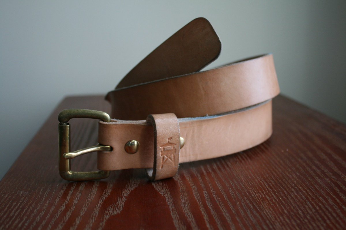 OldFortStore's tweet image. Ever wonder how veg tan leather wears over time? Our Trapper #1 belt after 3 months of every day wear:
