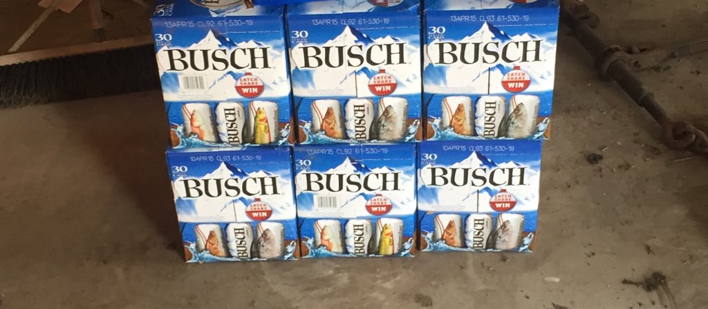 GomerGarage's tweet photo. @BuschBeer @KevinHarvick....need a find the nascar can contest https://t.co/Wt4svfnmq8