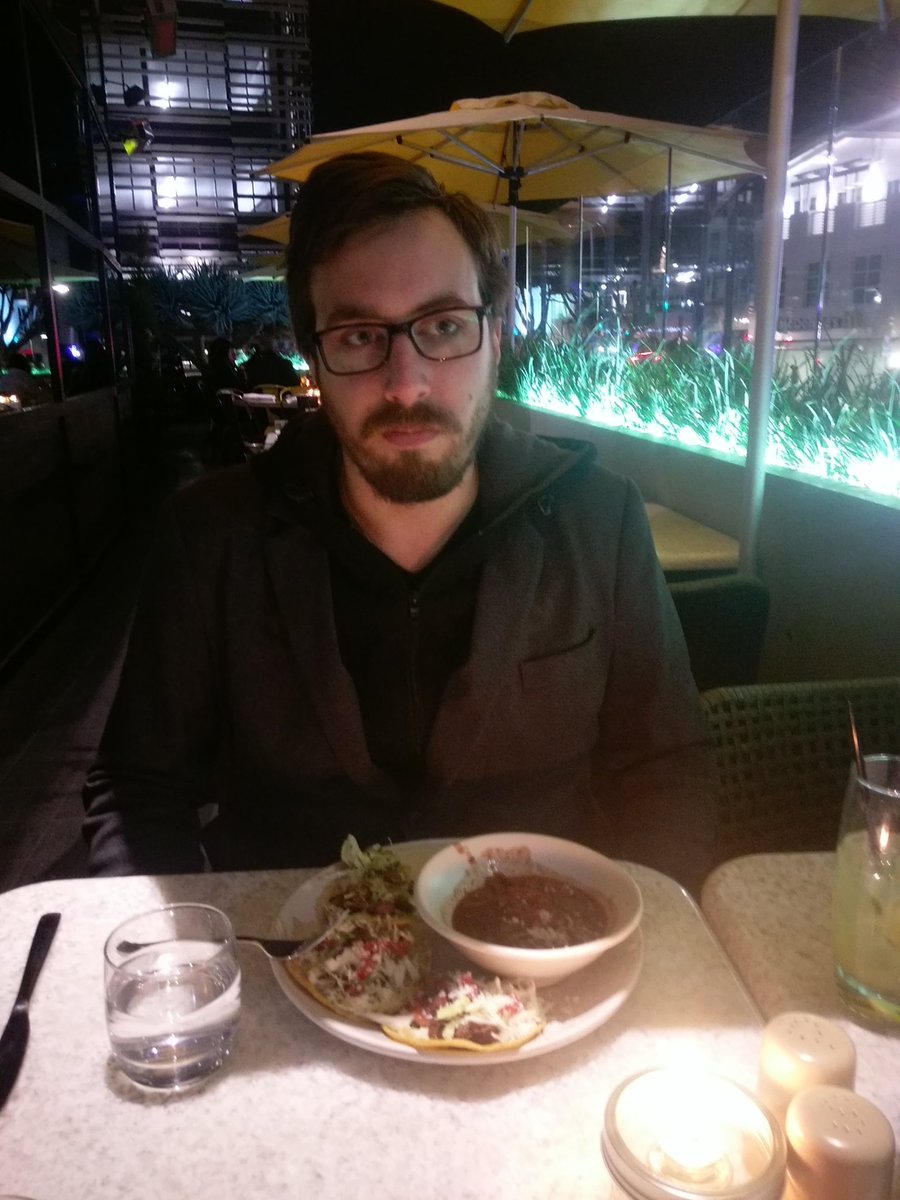 Yiliang Peng tweet media