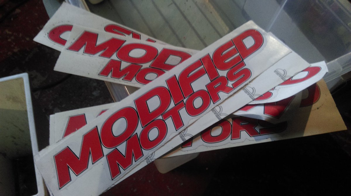 baalhamcurry's tweet photo. Clearing out the garage and just found these #bringbackmm https://t.co/E7Q8SjxLHO