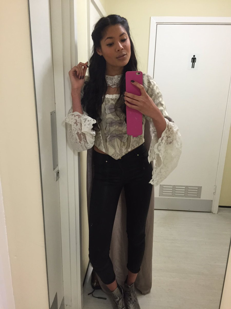 KattreyaSmith's tweet image. I wear leather trousers and a cape. 

Best costume ever. #SaucySilvia