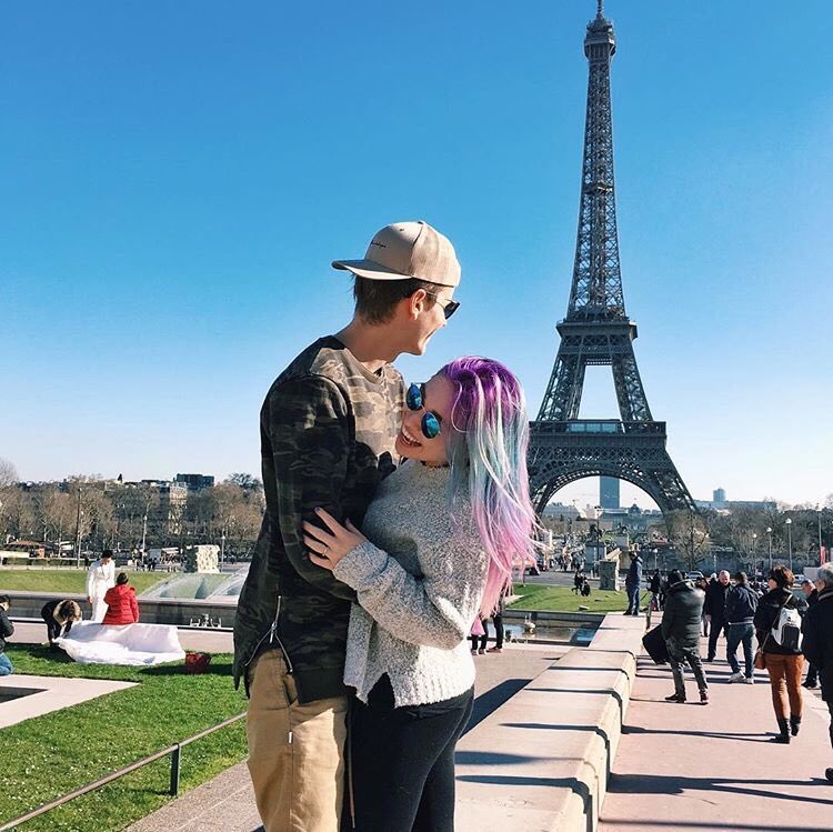 HasiiPaulii's tweet photo. 💜 @BibisBeauty #TwitterStarBibi 💜

From THIS ⬇️ to THIS 🎉💜💙💗⬇️ https://t.co/VFcZm6y1OZ