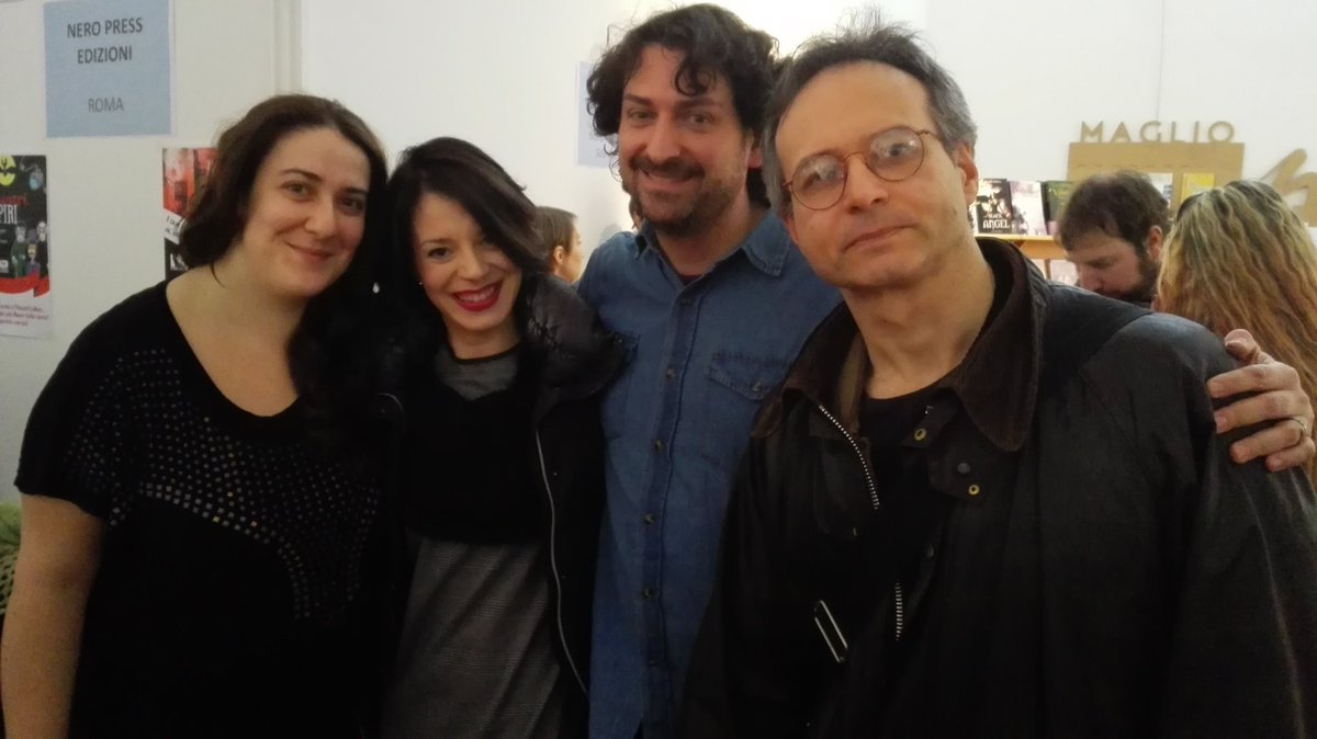 danielepicciuti's tweet photo. #Buk2016 @lauraplatamone @Nero_Press https://t.co/dqwl4rFOzI