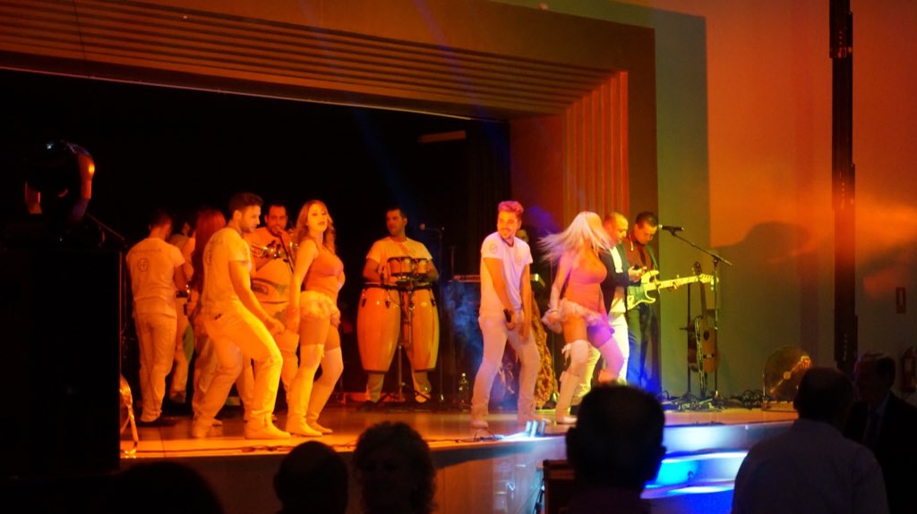 .<a href="/Orquestaprimera/">Orquesta PrimeraFila</a> encantados de haberos tenido aquí #Fiesta #Valentin #Enamorados