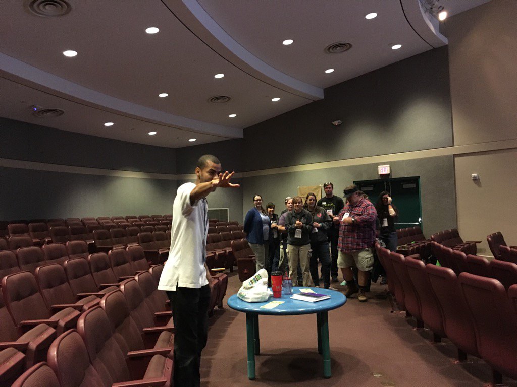 TexasEcoSchools's tweet photo. Supply and demand with @KAB_Austin #iseatx2016 https://t.co/0L1s03eJWh
