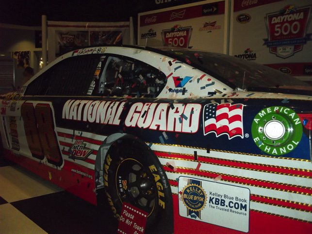 mr_b_history's tweet photo. Hoping to see the #88’s car again in victory lane this year! #jrnation #Daytonaday https://t.co/wd8NcHgG86